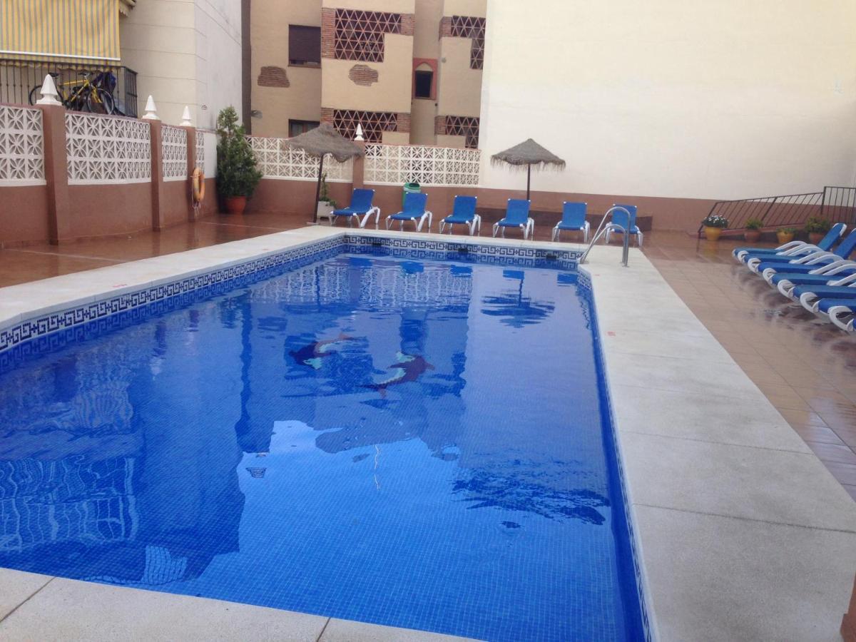 Apartment Seaside Haven: With Terrace Fuengirola