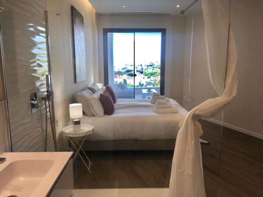 Luxury Juliano - The View