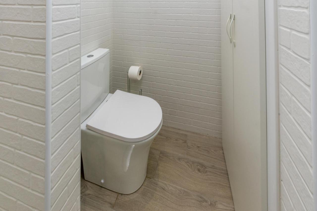 Beachfront 1br Centre - Palmeras Huoneisto *