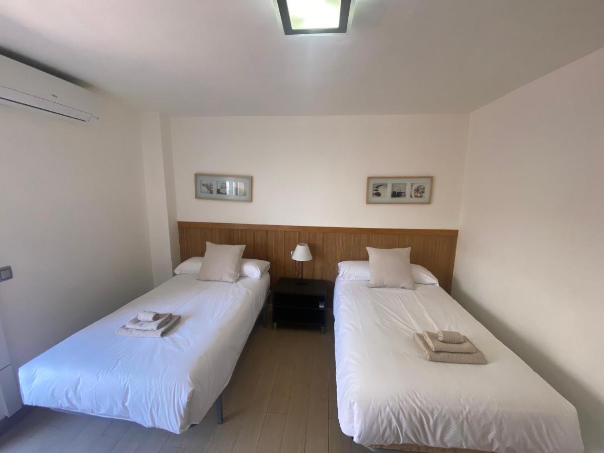 Albamar Frontline 3 Bedrooms *