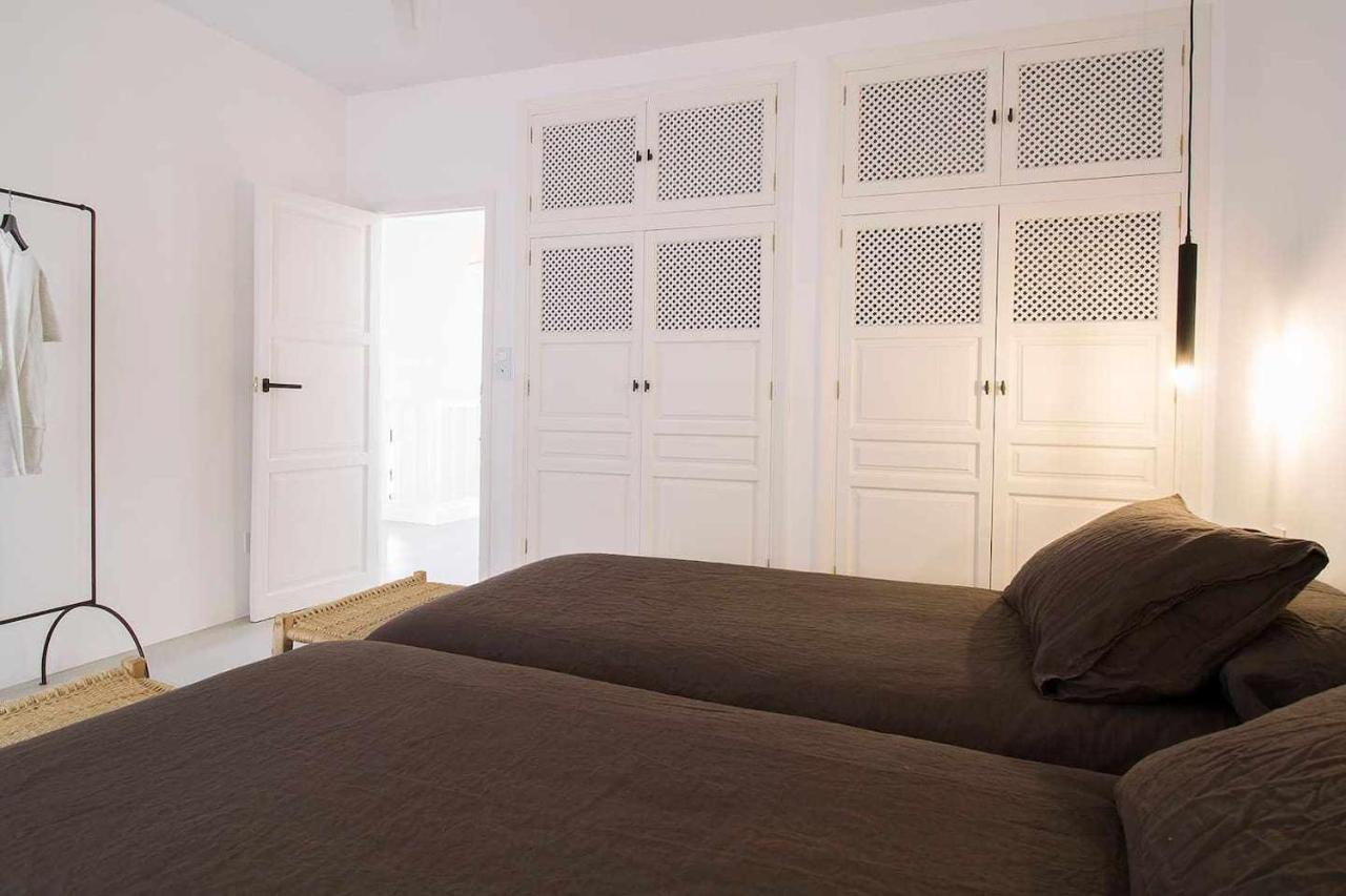 Vivendos New Y Luxury House At Center