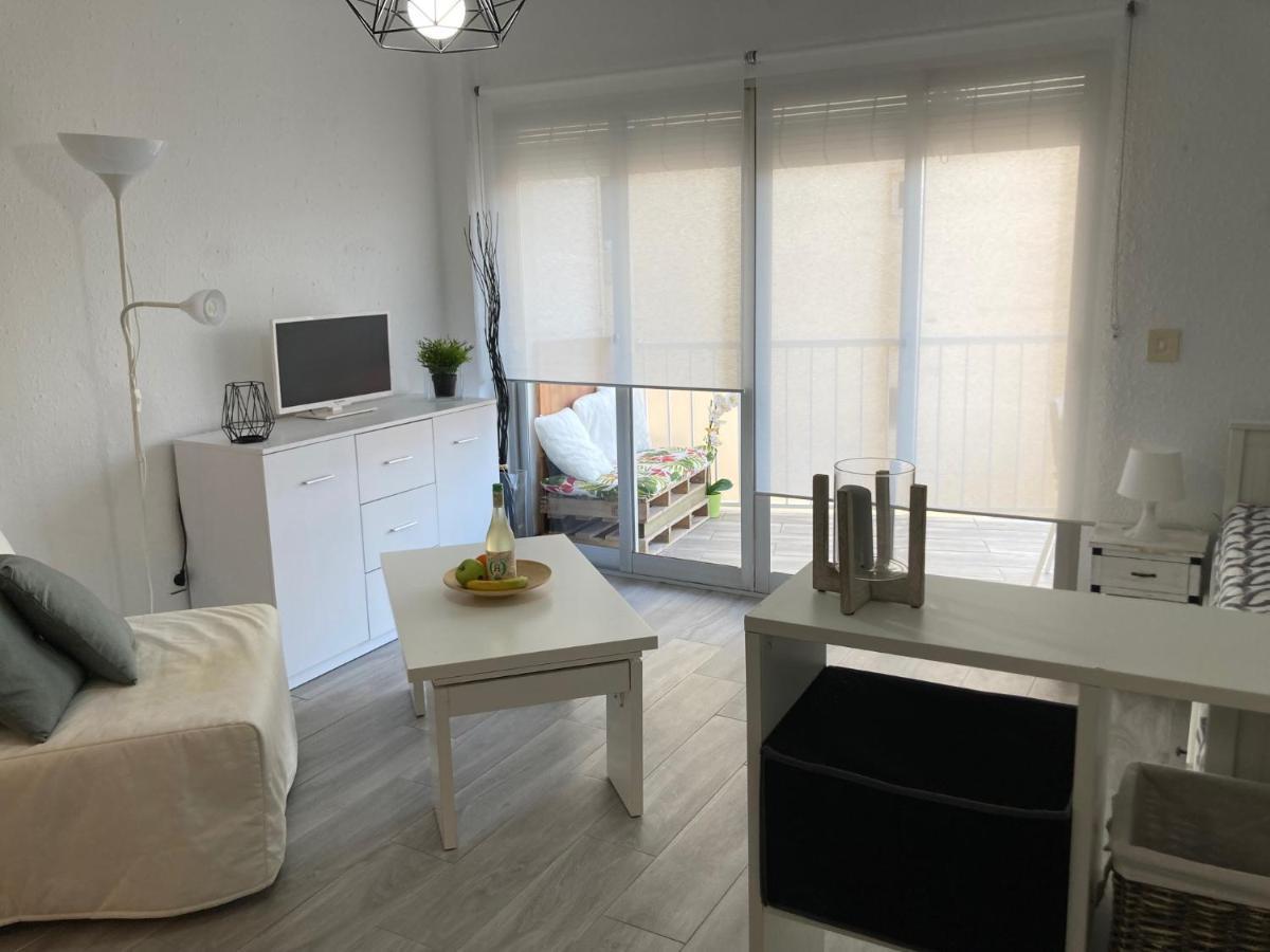Moderno Estudio Con Terraza Segunda Linea Playa Los Boliches-fuengirola Apartment *