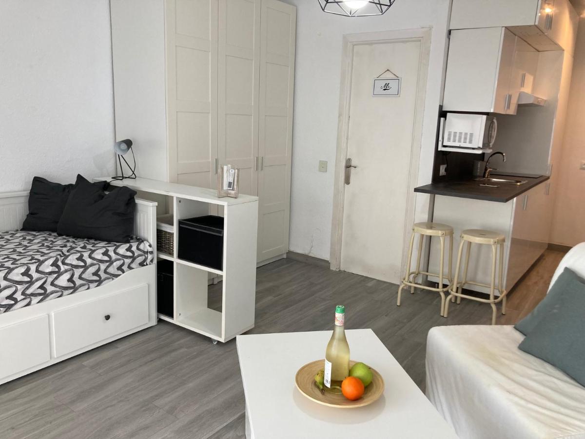 Moderno Estudio Con Terraza Segunda Linea Playa Los Boliches-fuengirola Fuengirola