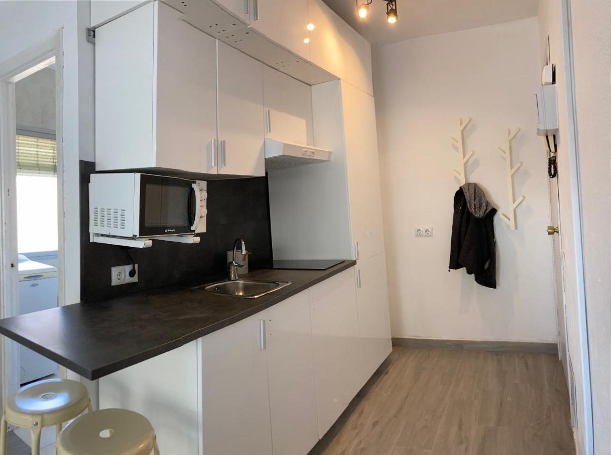 Moderno Estudio Con Terraza Segunda Linea Playa Los Boliches-fuengirola *
