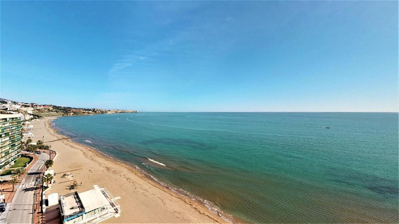 Olimpo - Beachfront Newly Renovated Fuengirola