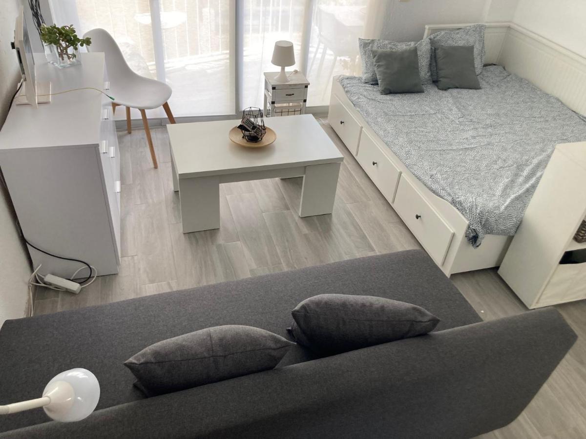 Moderno Estudio Con Terraza Segunda Linea Playa Los Boliches-fuengirola * Fuengirola