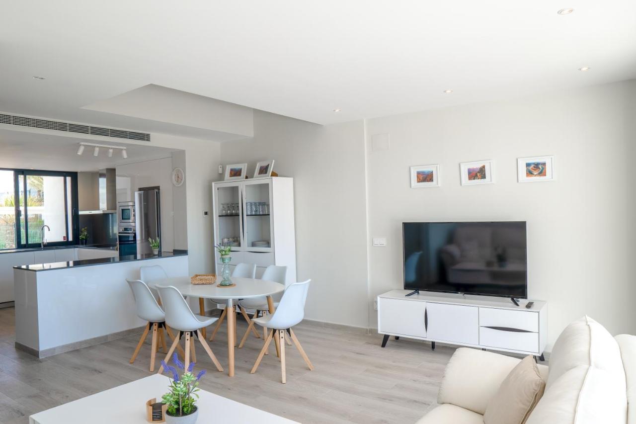Stunning Villamar, Next To The Beach Fuengirola