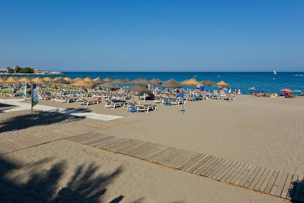 Relaxing In Parking Apartamento Fuengirola