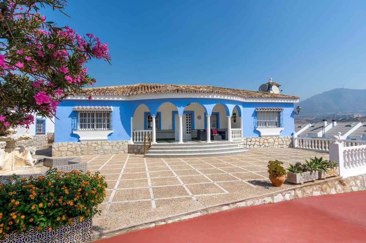Tia Ana By Fuengirola