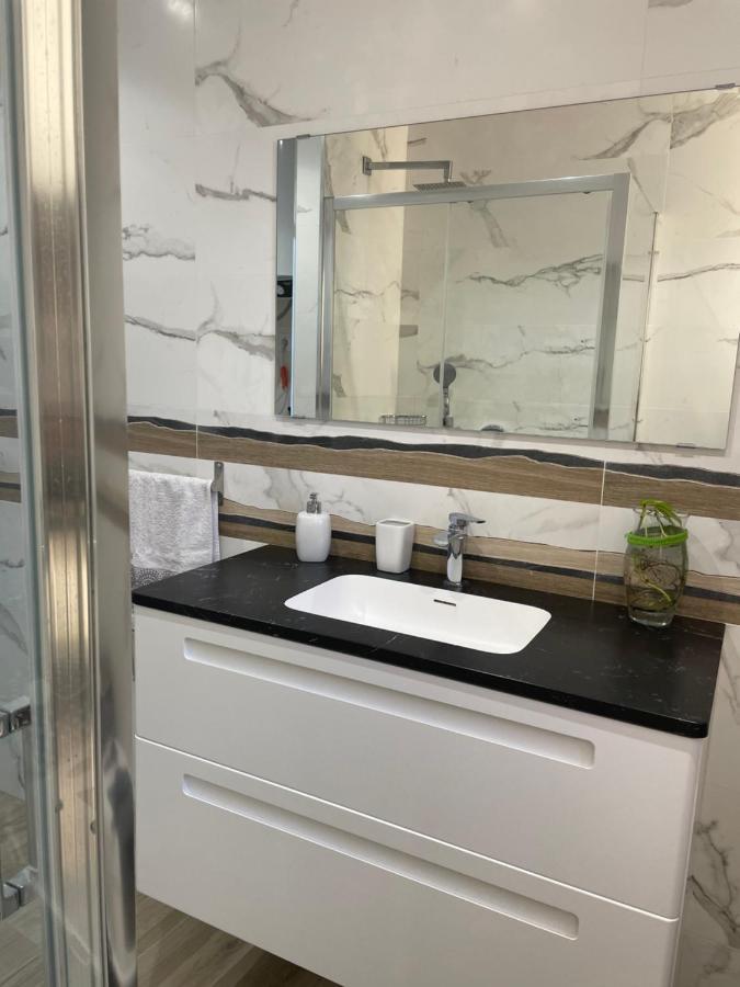 Paseo Maritimo Apartment