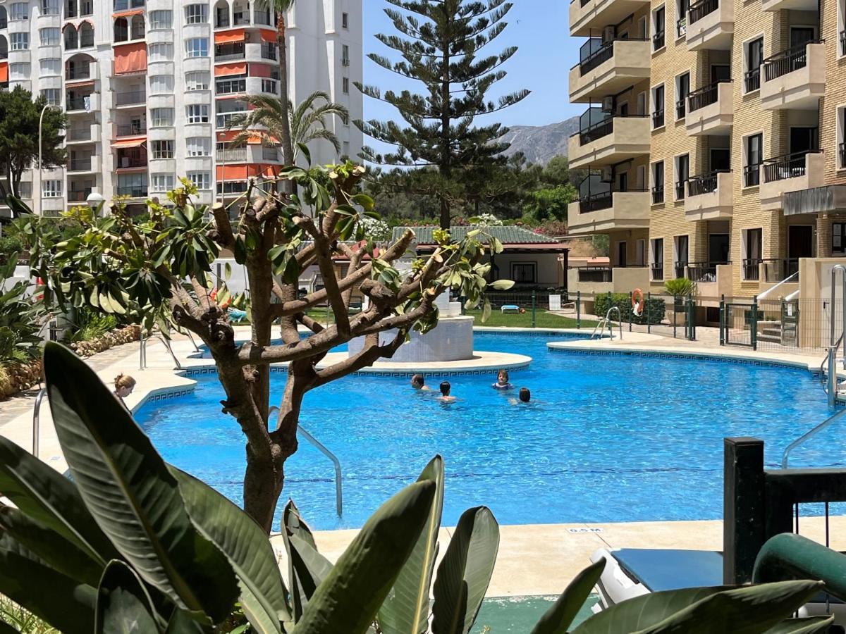 Moderno En Primera Linea Paseo Maritimo Apartment
