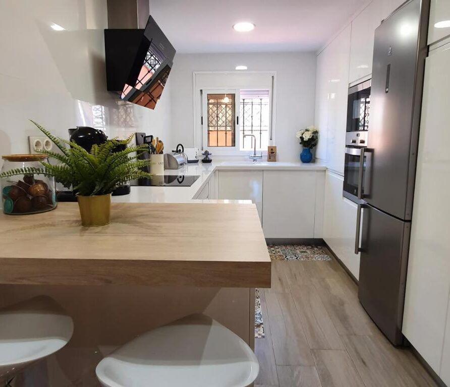 Apartment Cosy And Modern In *