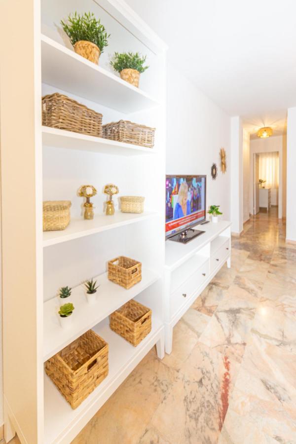Edificio Yate Iv Apartment *