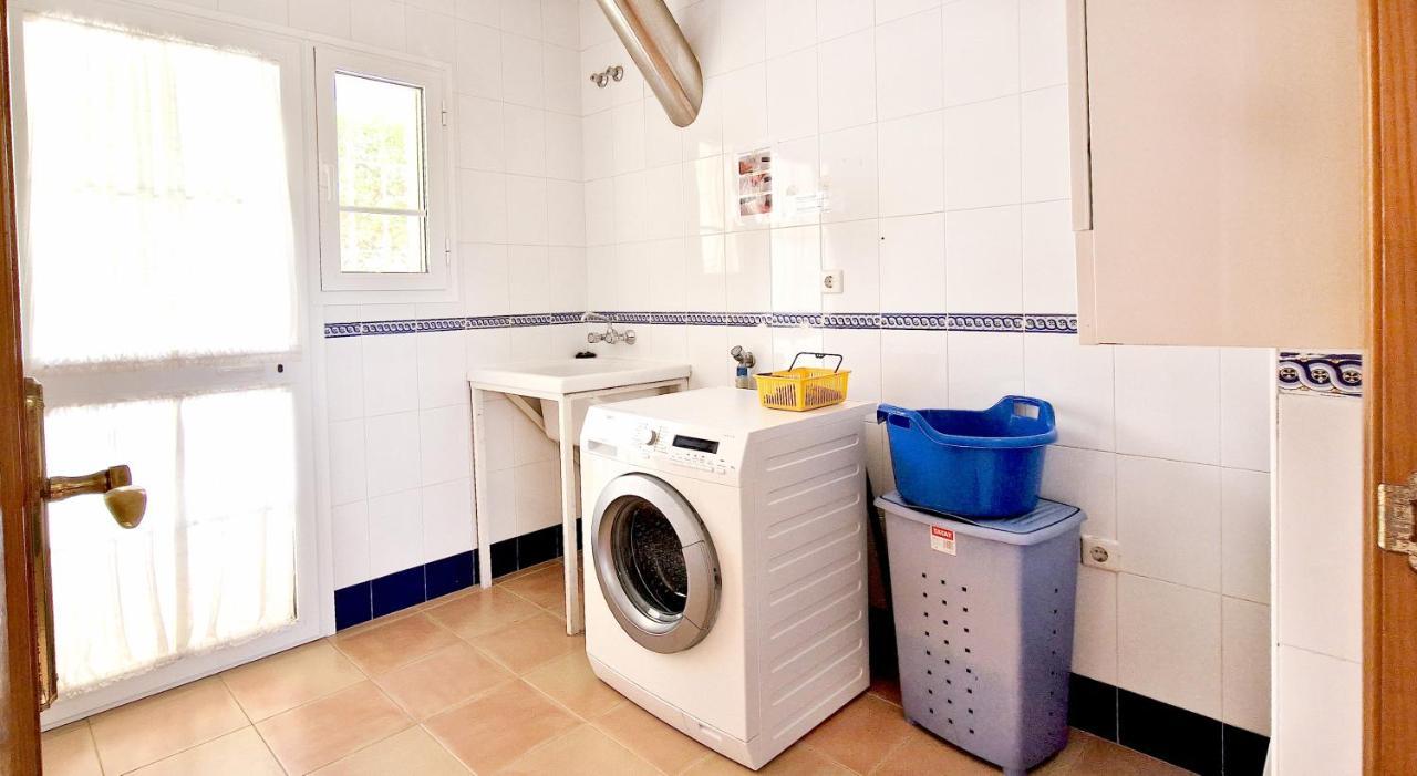 Golden Costa Del Sol - Big Private Pool - Bbq - Good Location