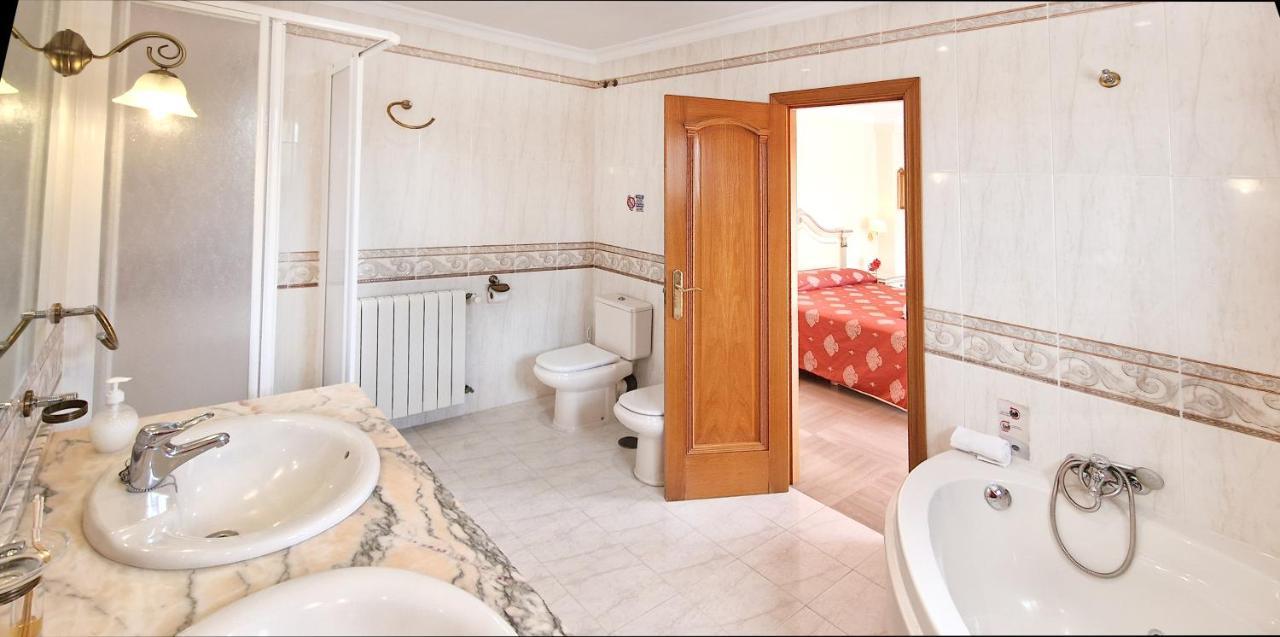 Golden Costa Del Sol - Big Private Pool - Bbq - Good Location