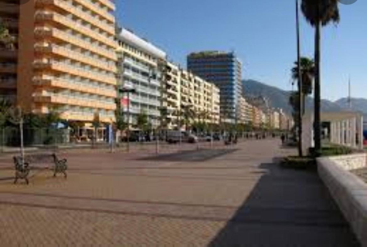 Magnifico Apartamento 3 Linea Playa Y Piscina Fuengirola
