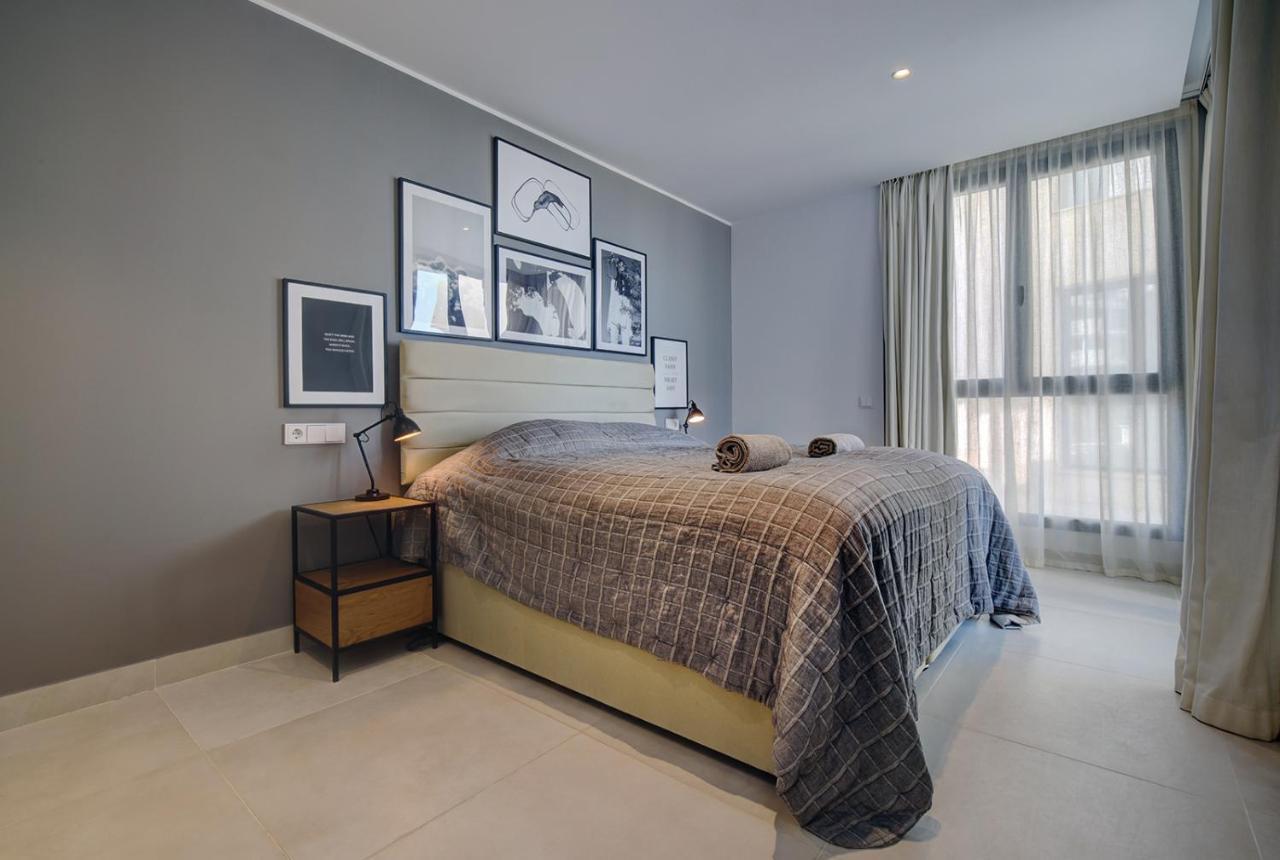Stylish Three Bedroom @ Higueron West! Apartment Fuengirola