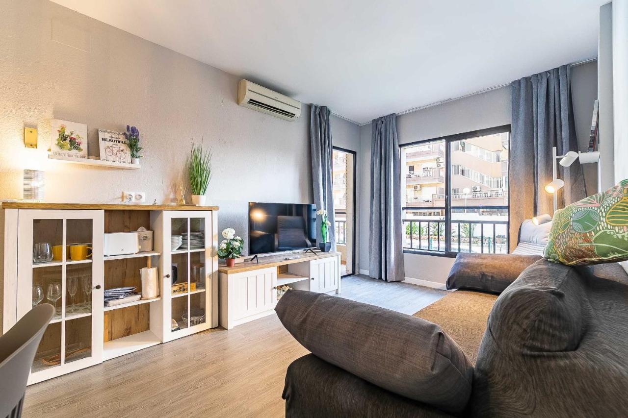 Apartment 76-lovely Front In *