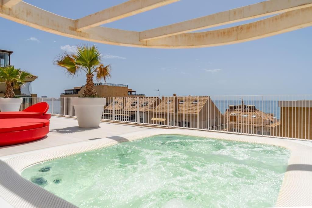 Apartment Higueronrentals Wave