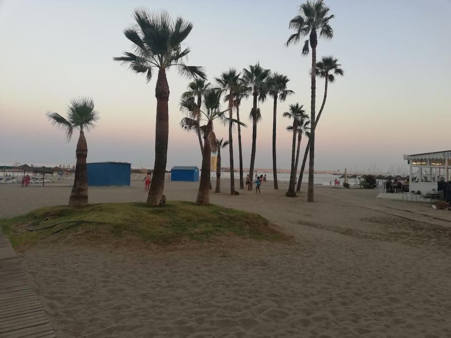 Estudio En Playa De Wifi Apartment