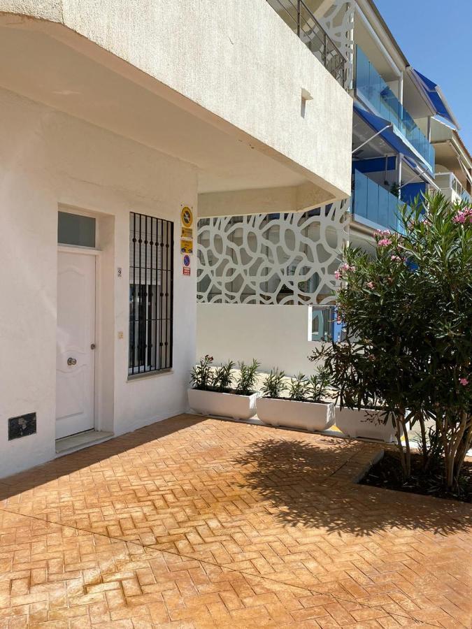 Beachfront Two-bedroom In Fuengirola