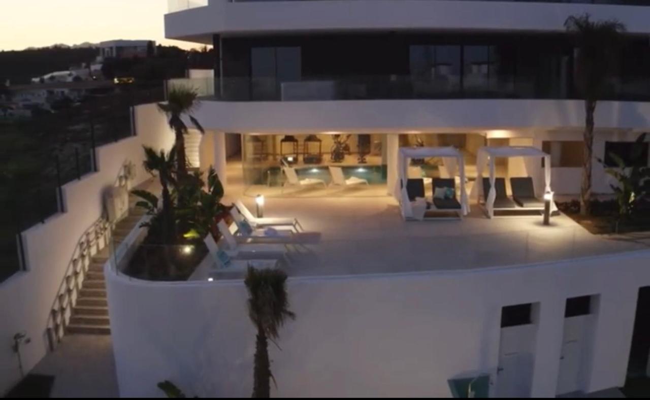 Luxury Tomaso - The View Apartment Fuengirola