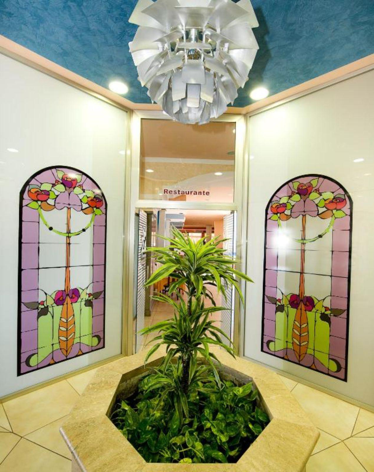 Monarque Torreblanca Hotel