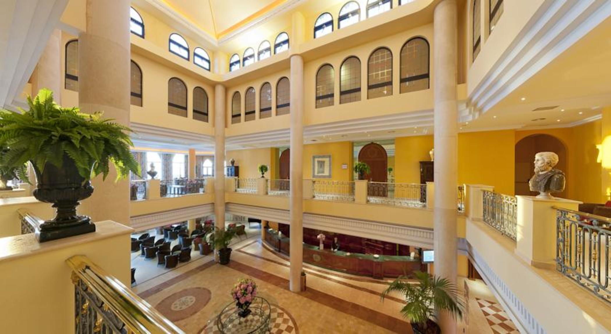 Hotel Ipv Palace & Spa - Adults Recommended