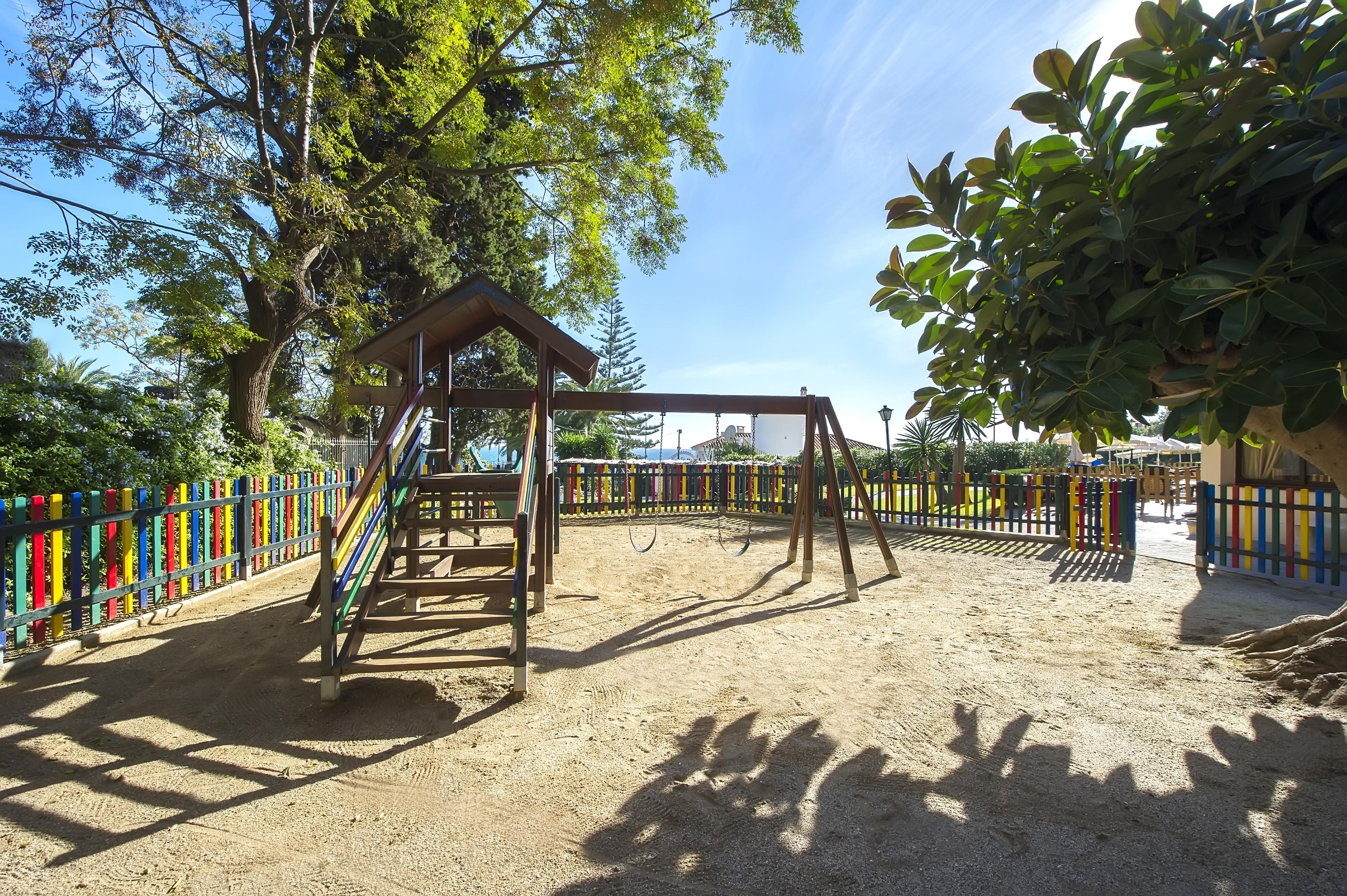 Globales Gardenia Hotelli 3*