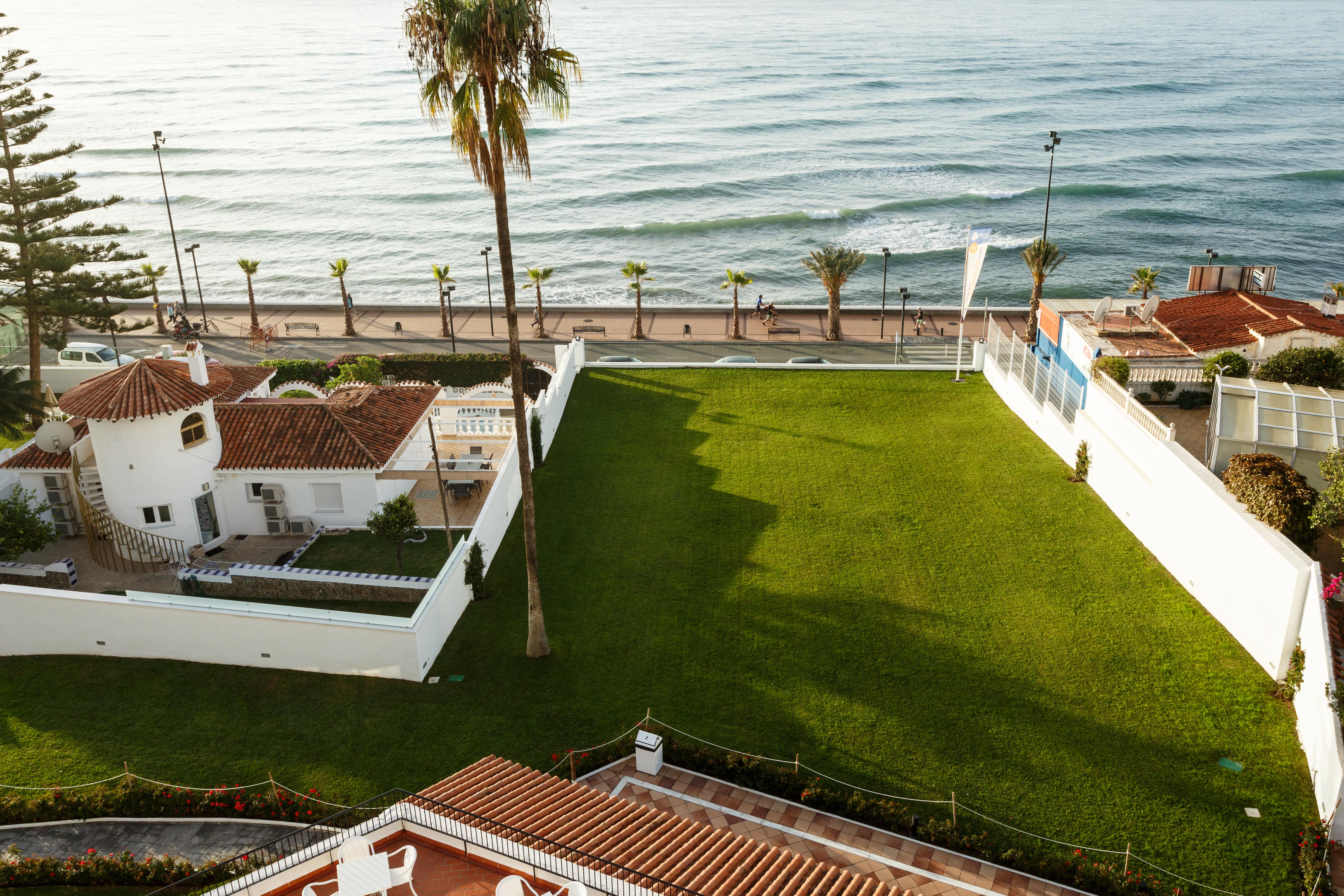 Hotel Globales Gardenia 3*