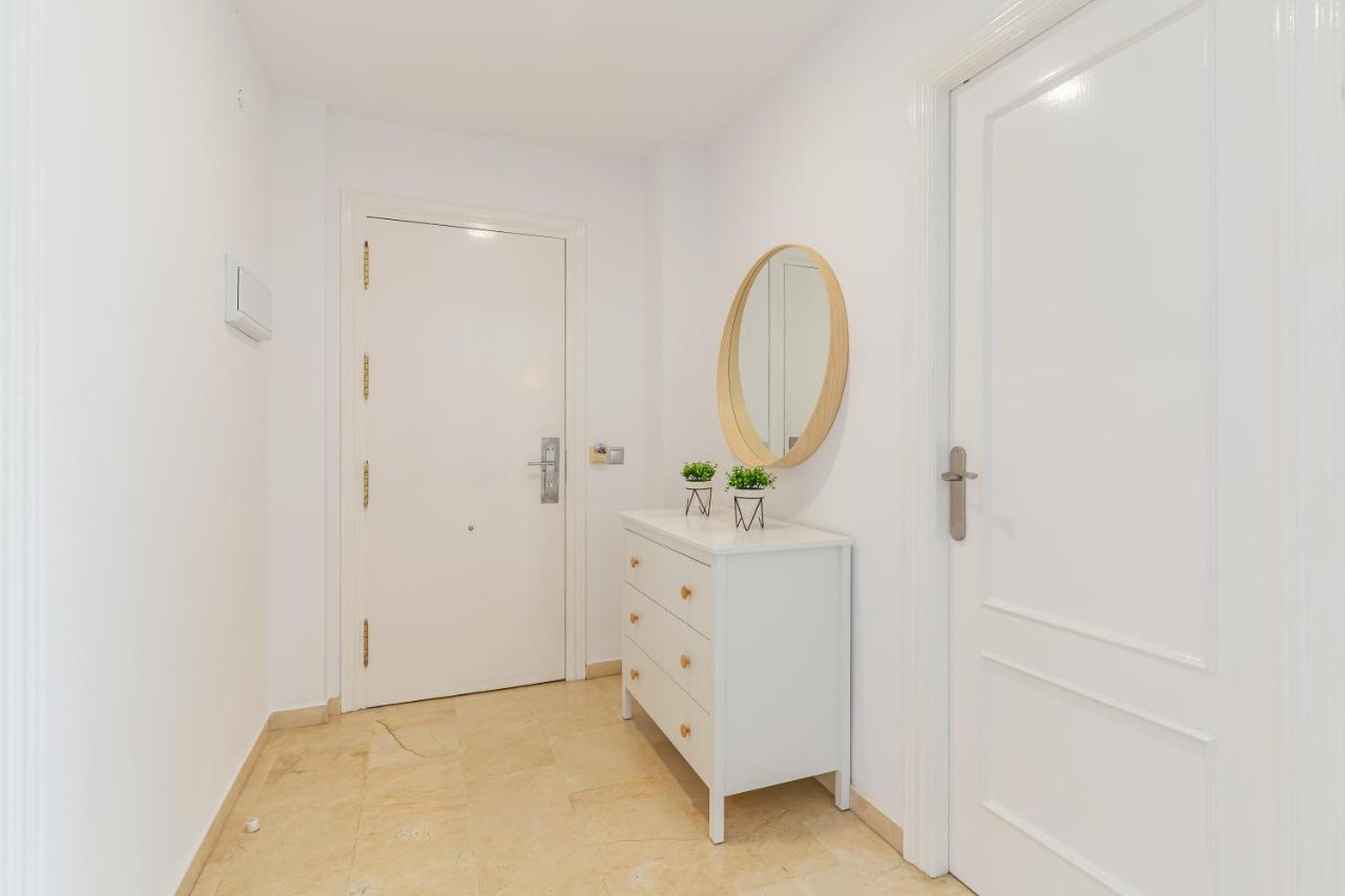 Ground Floor At Matchroom Country Club Apartment