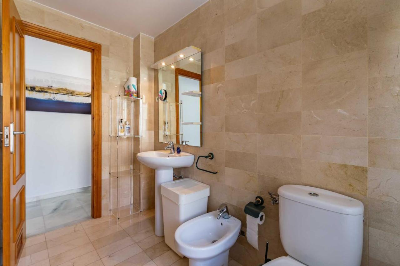 Appartement Boliches Paseo Maritimo Rey De Espana Esquina Lope De Vega 1 Mas Sofa Cama Salon Mas Cama Supletoria