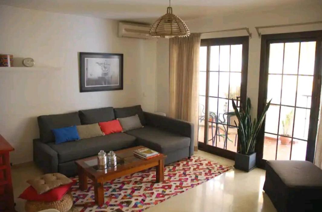 Apartamento Con Piscina Appartement *