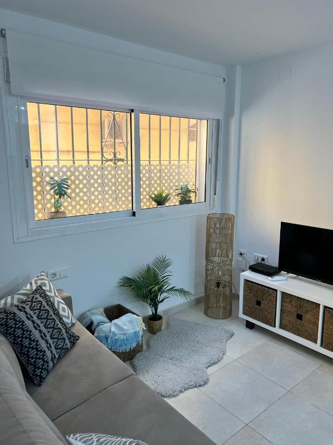 Paseo Maritimo 27