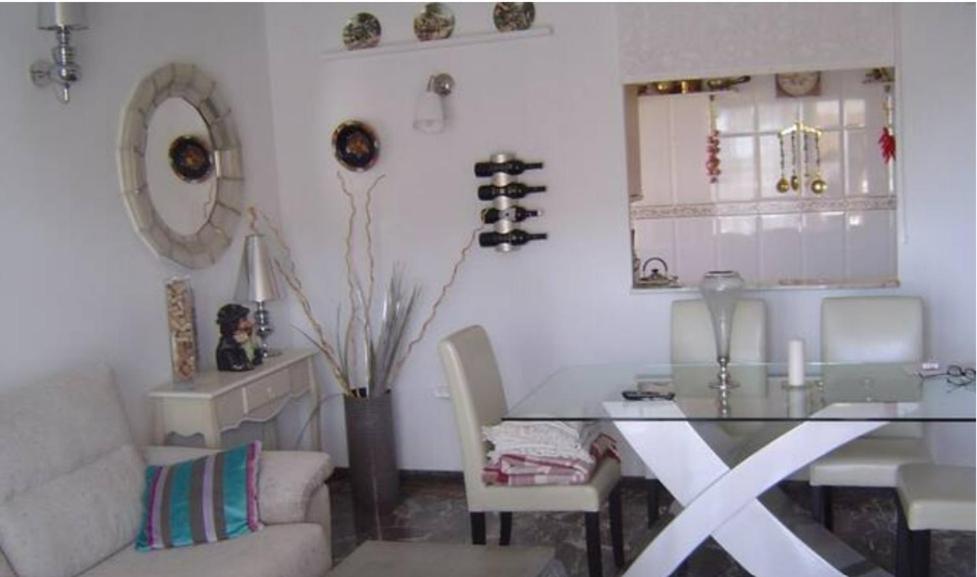 Piso Playa Carvajal Apartment *
