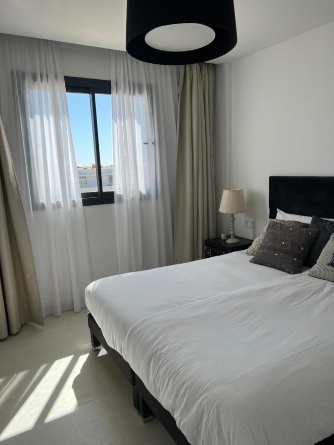 Apartment New In Higueron West *