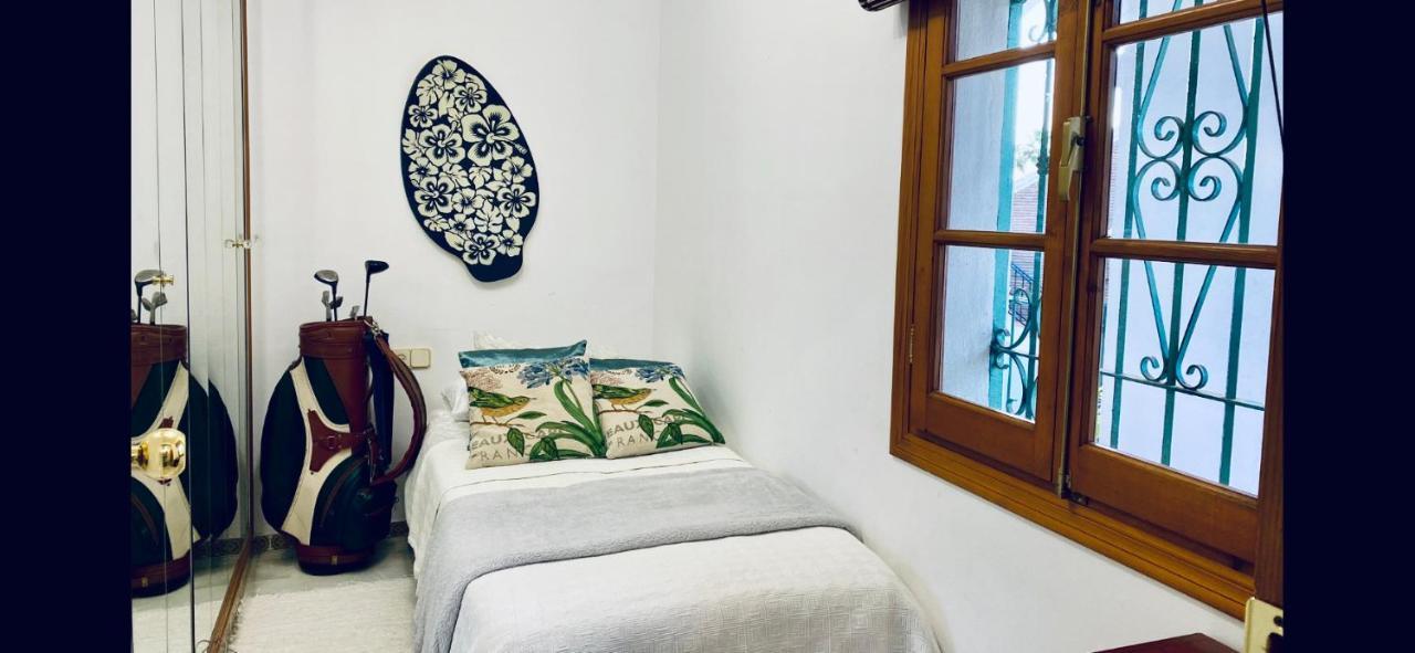Huoneisto Luxury Puebla Aida With Golf & Sea View Fuengirola