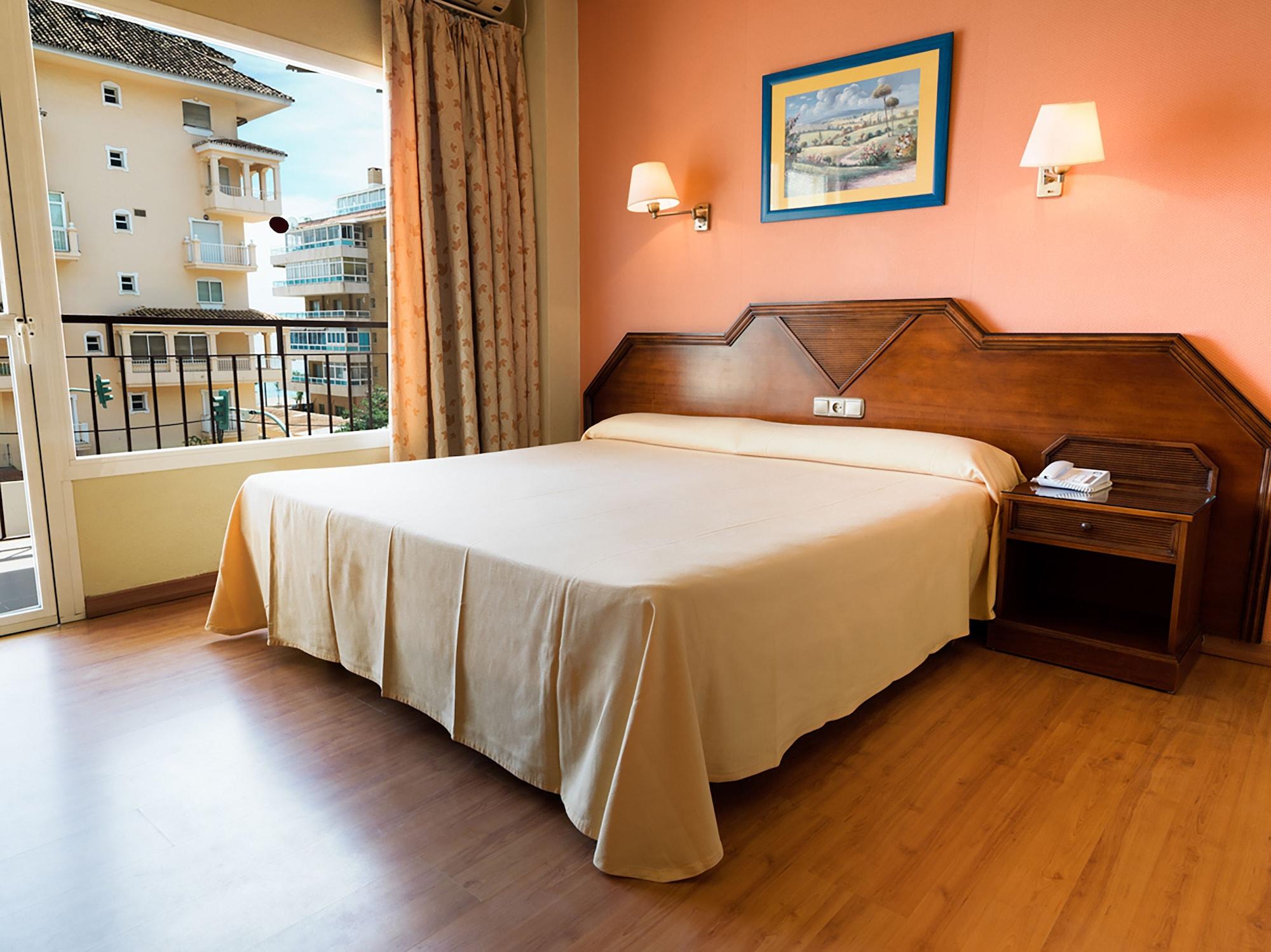 Monarque Cendrillón Hotel