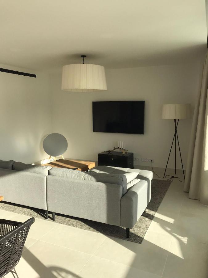 Apartment New In Higueron West