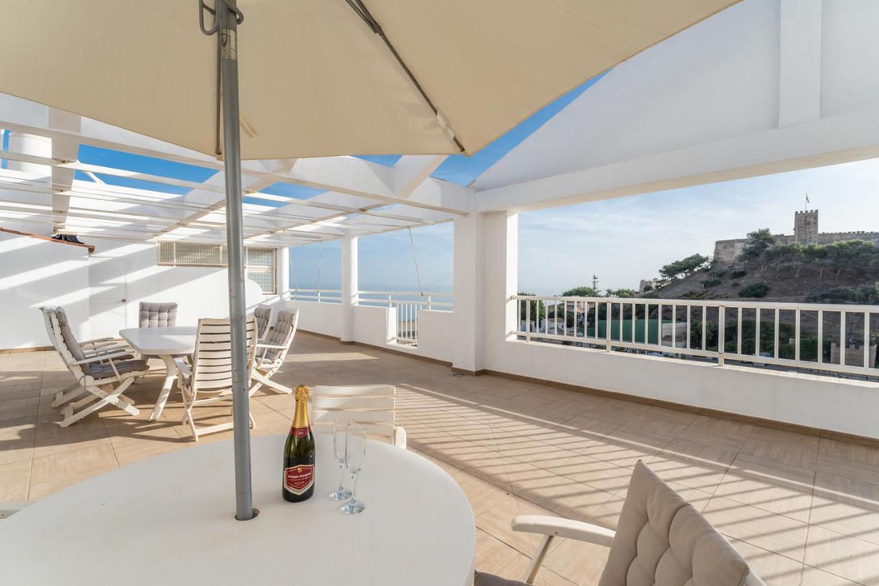 Penthouse Castillo Apartment