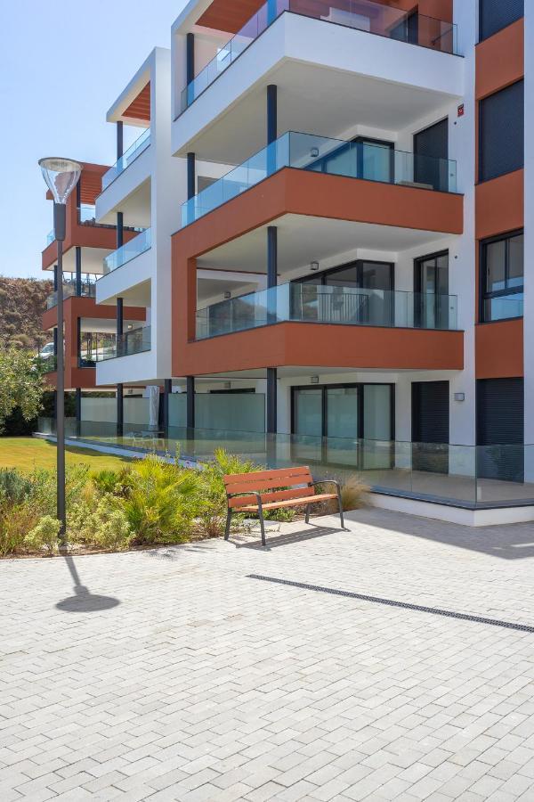 Stunning Flat In Middel Views El Higueron Gym&pool By Costarentals - Ref 130