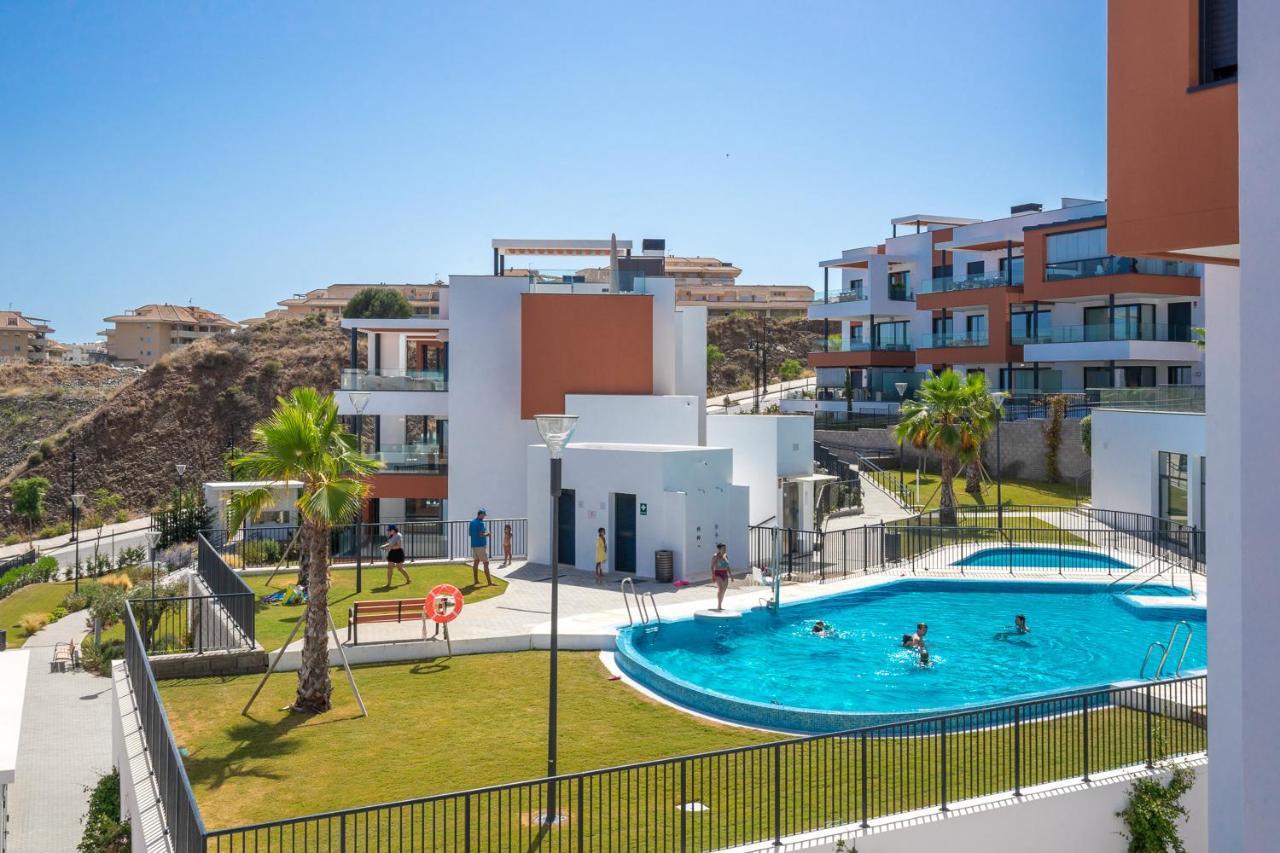 Stunning Flat In Middel Views El Higueron Gym&pool By Costarentals - Ref 130 *