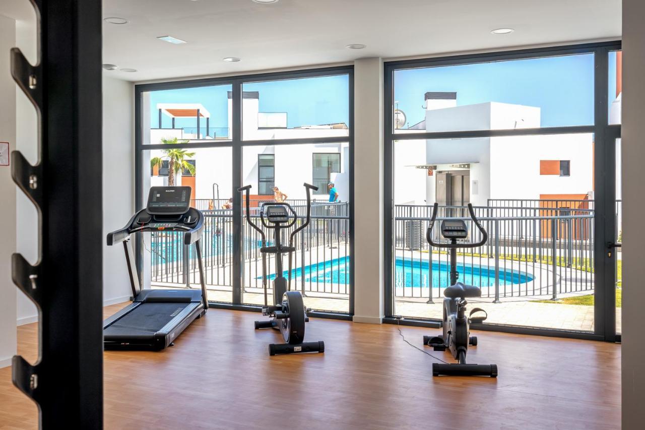Apartment Stunning Flat In Middel Views El Higueron Gym&pool By Costarentals - Ref 130