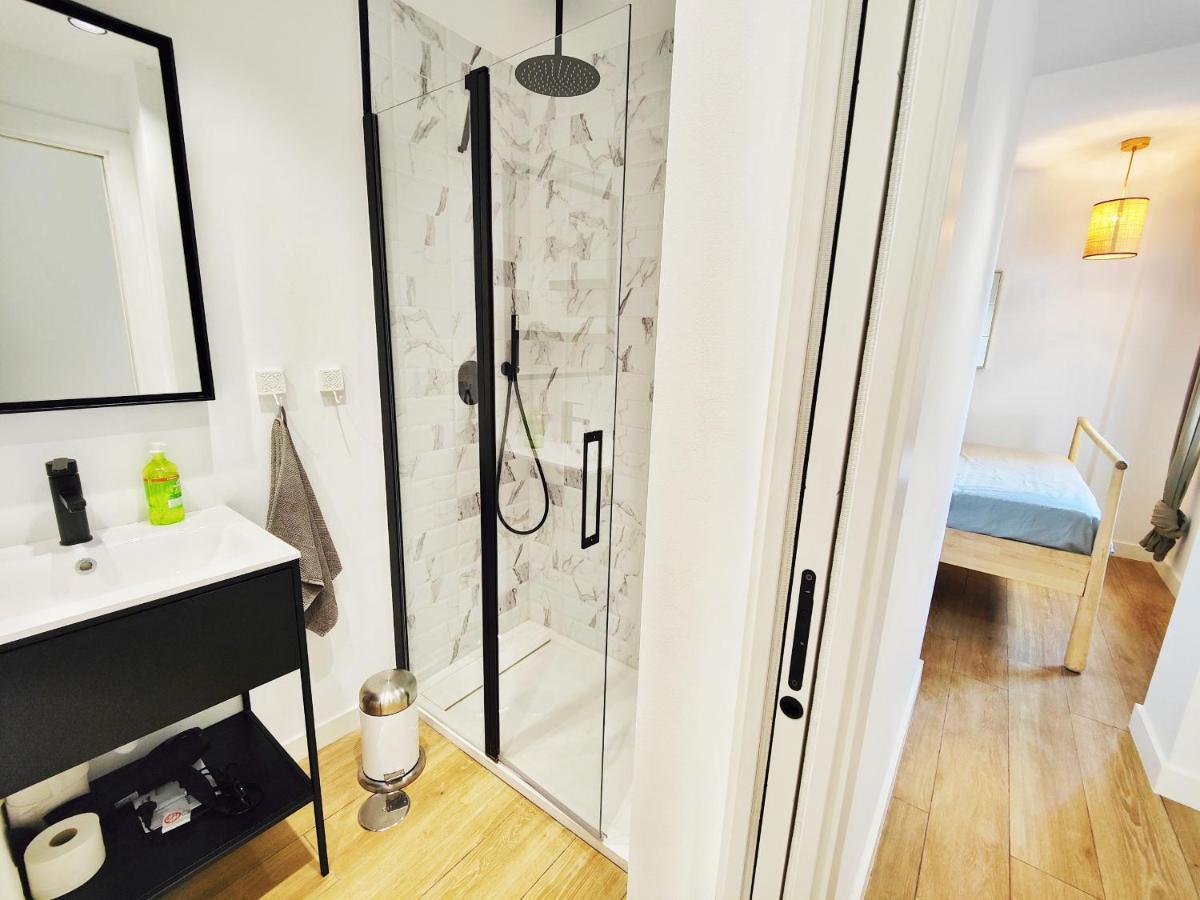Marconi - Totally Renovated C Apartment
