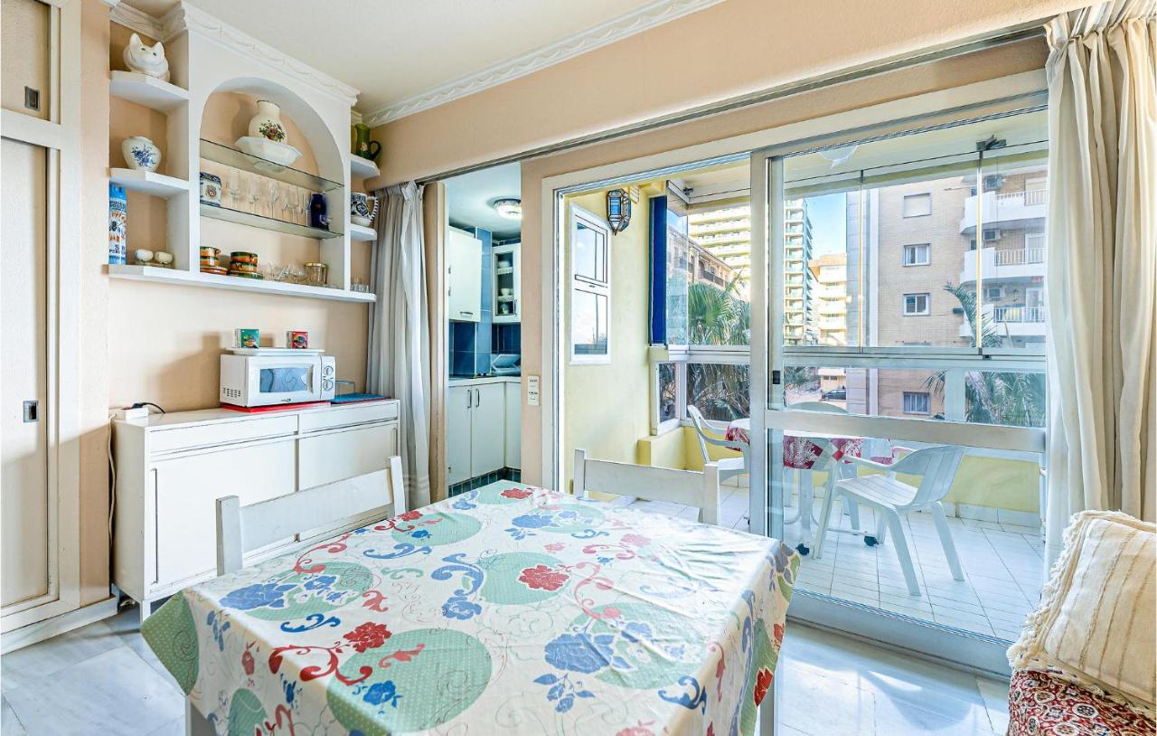 Amazing In Apartment *