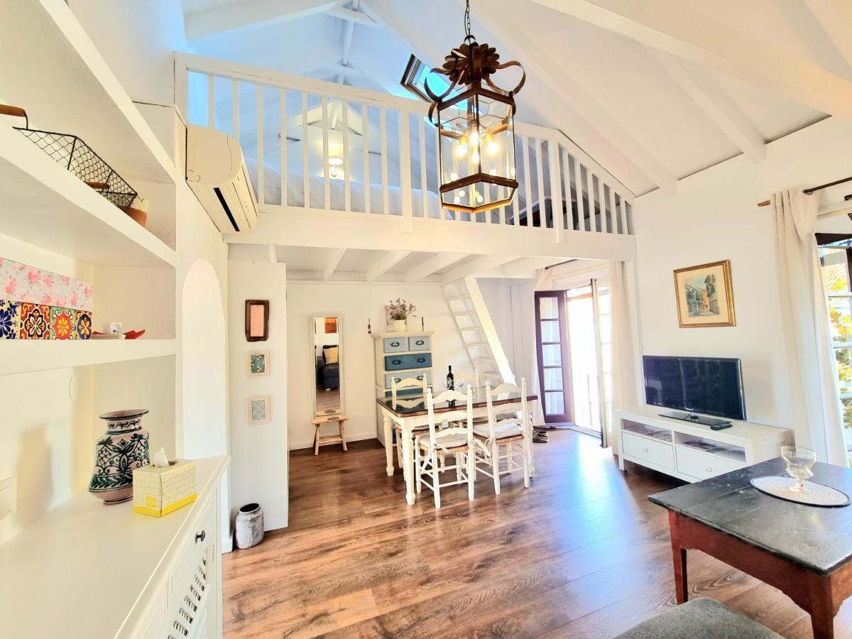 Downtown Pueblo Lopez Eco In Center Apartment