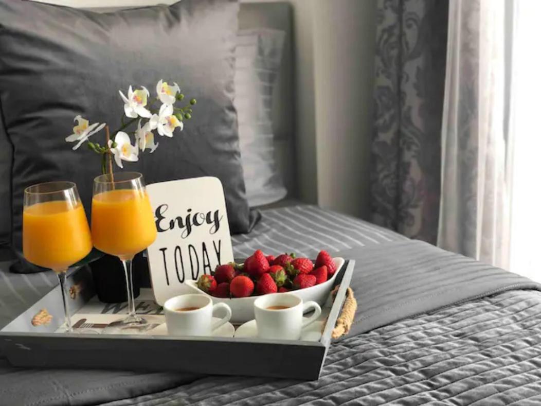 Wonderful In The Heart Of And Close To The Apartment