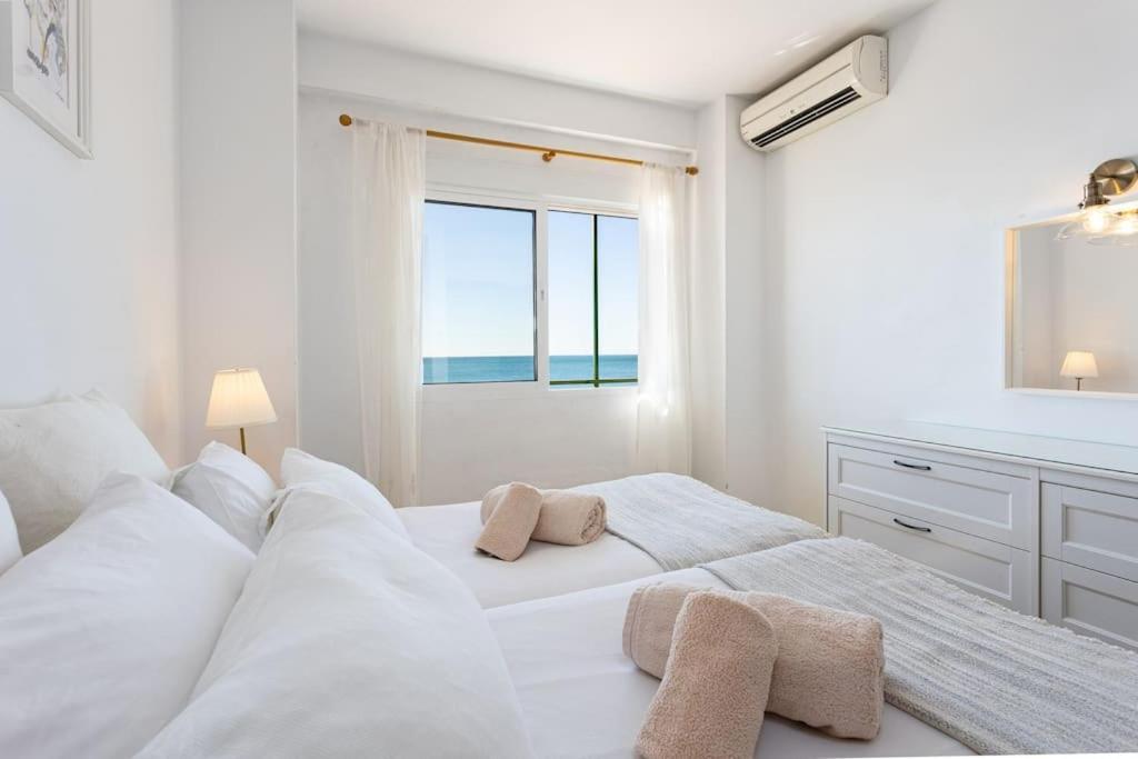 Ensuite Mediterranean Sea Front *