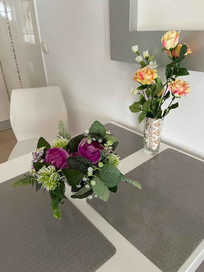 Lux 2 Kmr App Stella Blanca Met Zwembaden Airco En Zeezicht Apartment