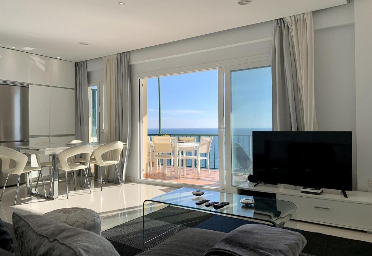 Apartment In First Line Of Carvajal